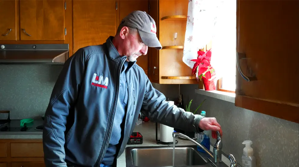 Why hire a professional plumber?